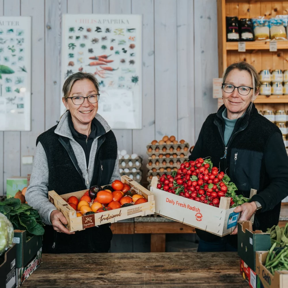 rabytorp-gardsbutik-egen-gardsbutik-barande-pa-ravaror