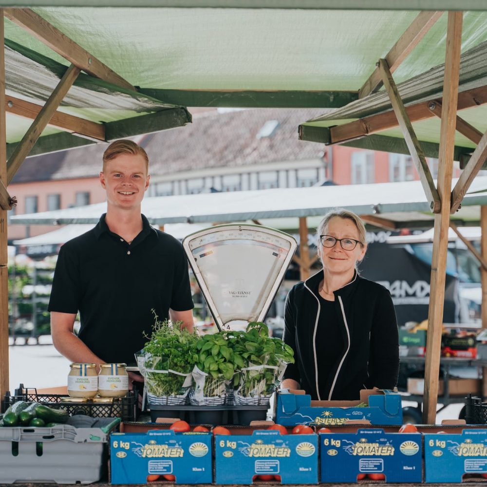 råbytorp-gårdsbutik-torget1-scaled